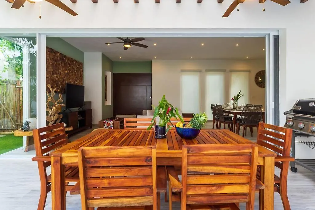 Luxury Private 3Bed Villa, Garden, Pool,Security Tulum Mexico
