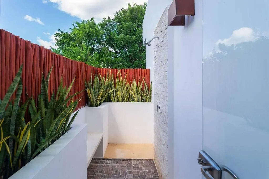 Luxury Private 3Bed Villa, Garden, Pool,Security Tulum Mexico