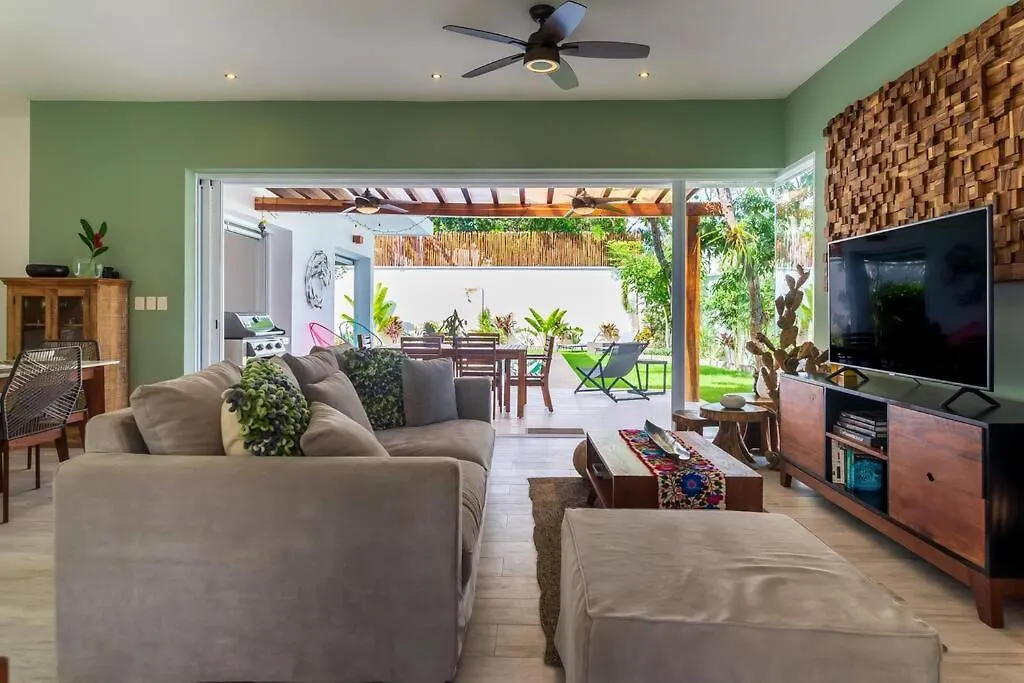 Luxury Private 3Bed Villa, Garden, Pool,Security Τουλούμ